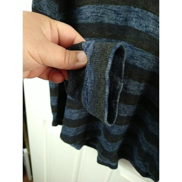 American Eagle Black Blue Heather Oversized Sweater Size XS - Picture 7 of 12